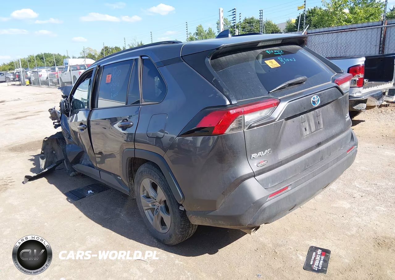 2022 Toyota Rav4 Hybrid Xle VIN:4T3RWRFV3NU054621 - 3