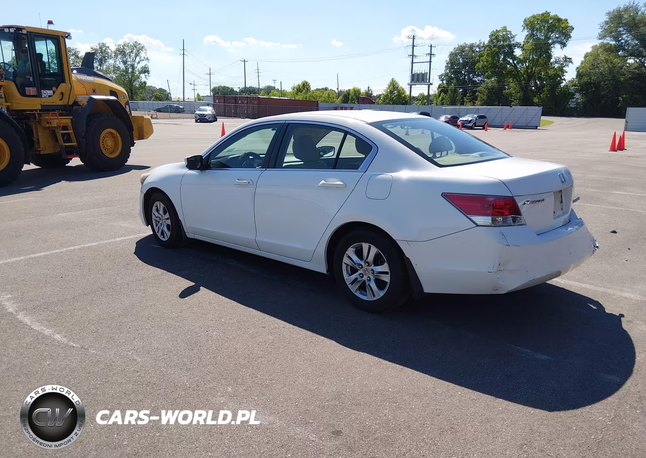 2010 Honda Accord 2.4 Lx-P VIN:1HGCP2F40AA083618 - 3