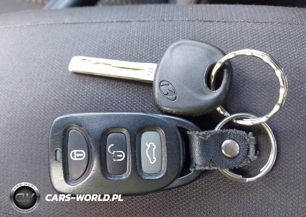 2011 Hyundai Elantra Touring Gls VIN:KMHDB8AE9BU097047 - 11