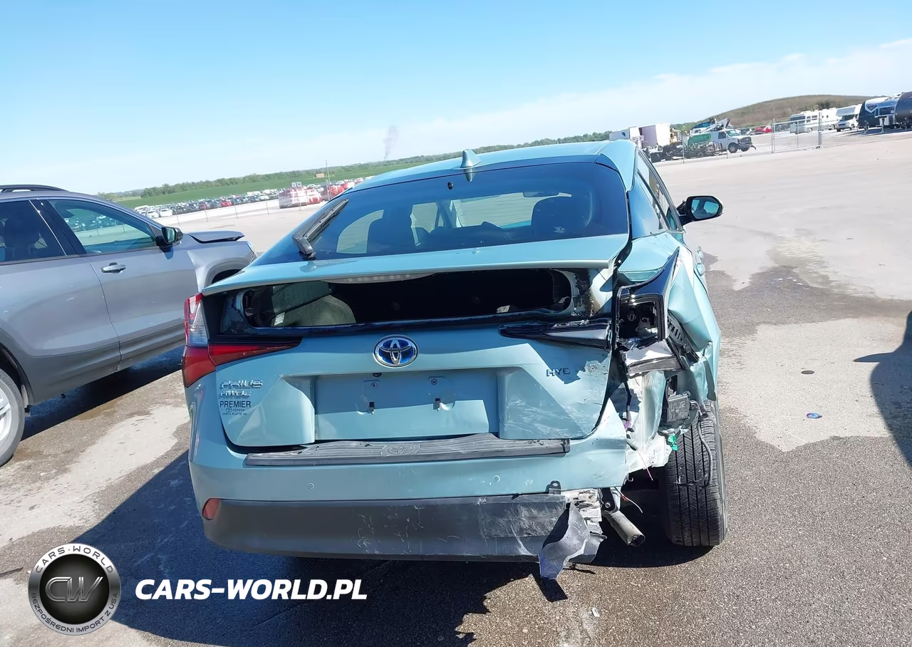 2021 Toyota Prius Le Awd-E VIN:JTDL9MFU2M3024308 - 15