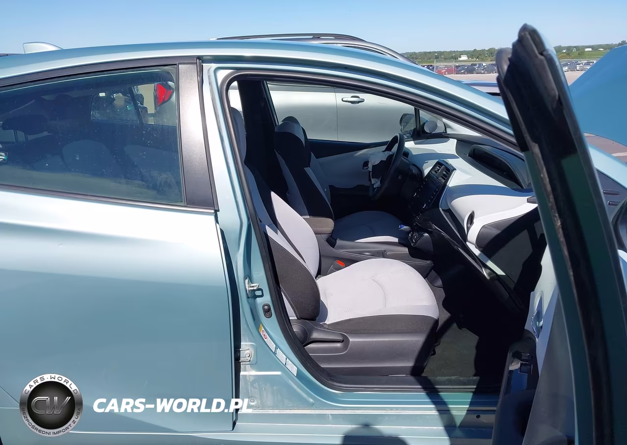 2021 Toyota Prius Le Awd-E VIN:JTDL9MFU2M3024308 - 5