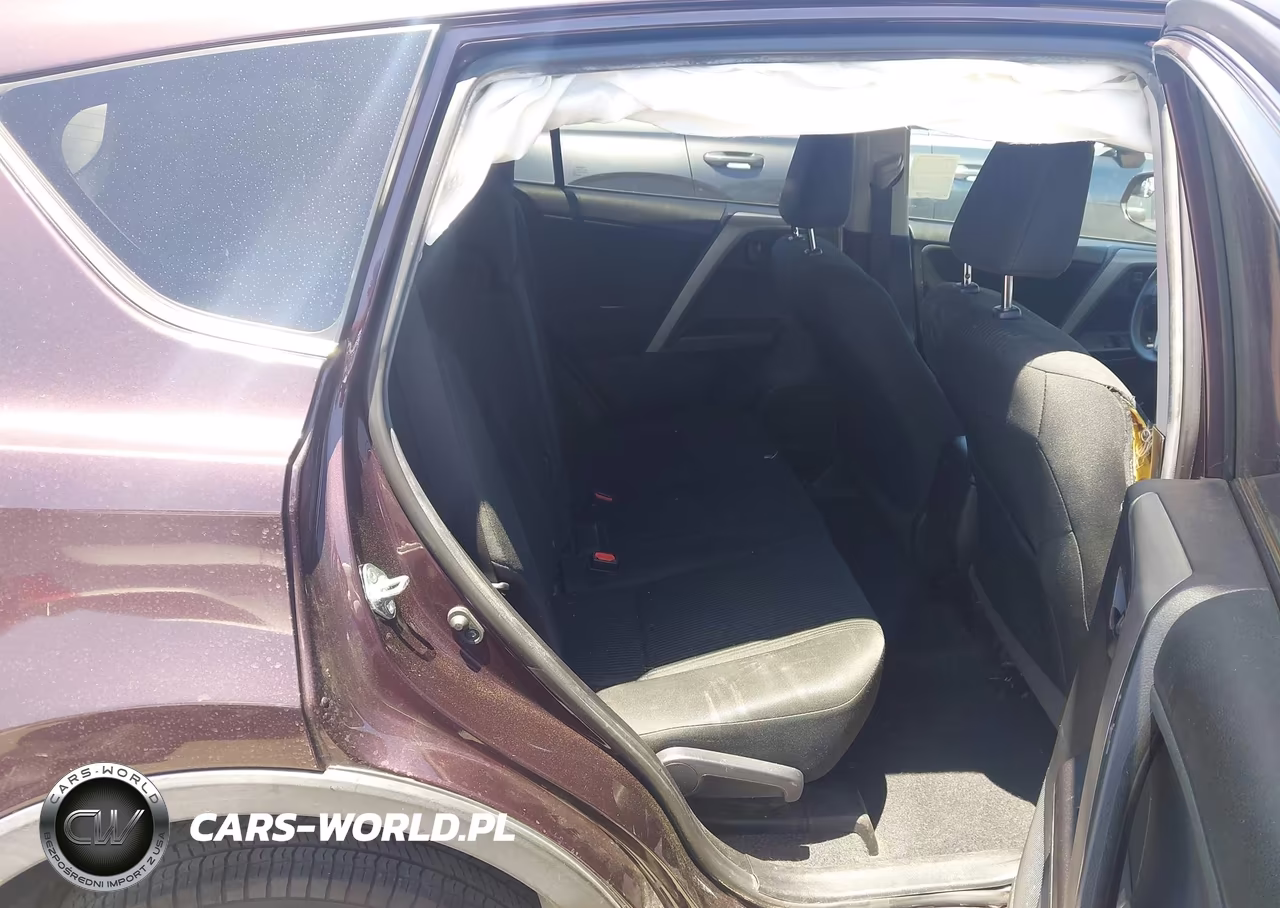 2018 Toyota Rav4 Le VIN:2T3ZFREVXJW484822 - 8