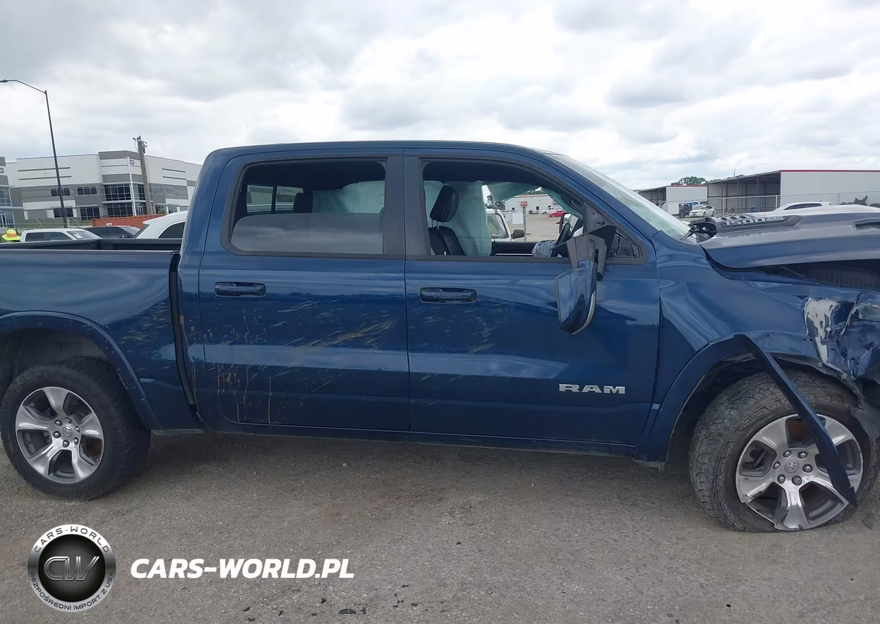 2021 Ram 1500 Laramie 4X2 5'7 Box VIN:1C6RREJT8MN569035 - 12