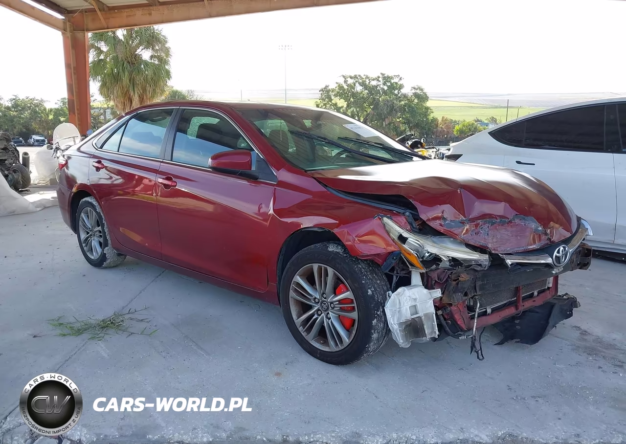 2016 Toyota Camry Se – zdjęcie 1 z 19