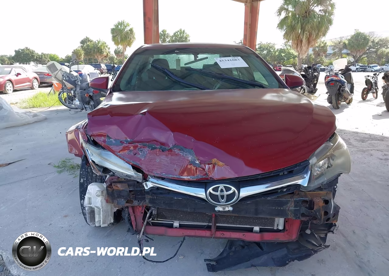 2016 Toyota Camry Se VIN:4T1BF1FK1GU585580 - 12
