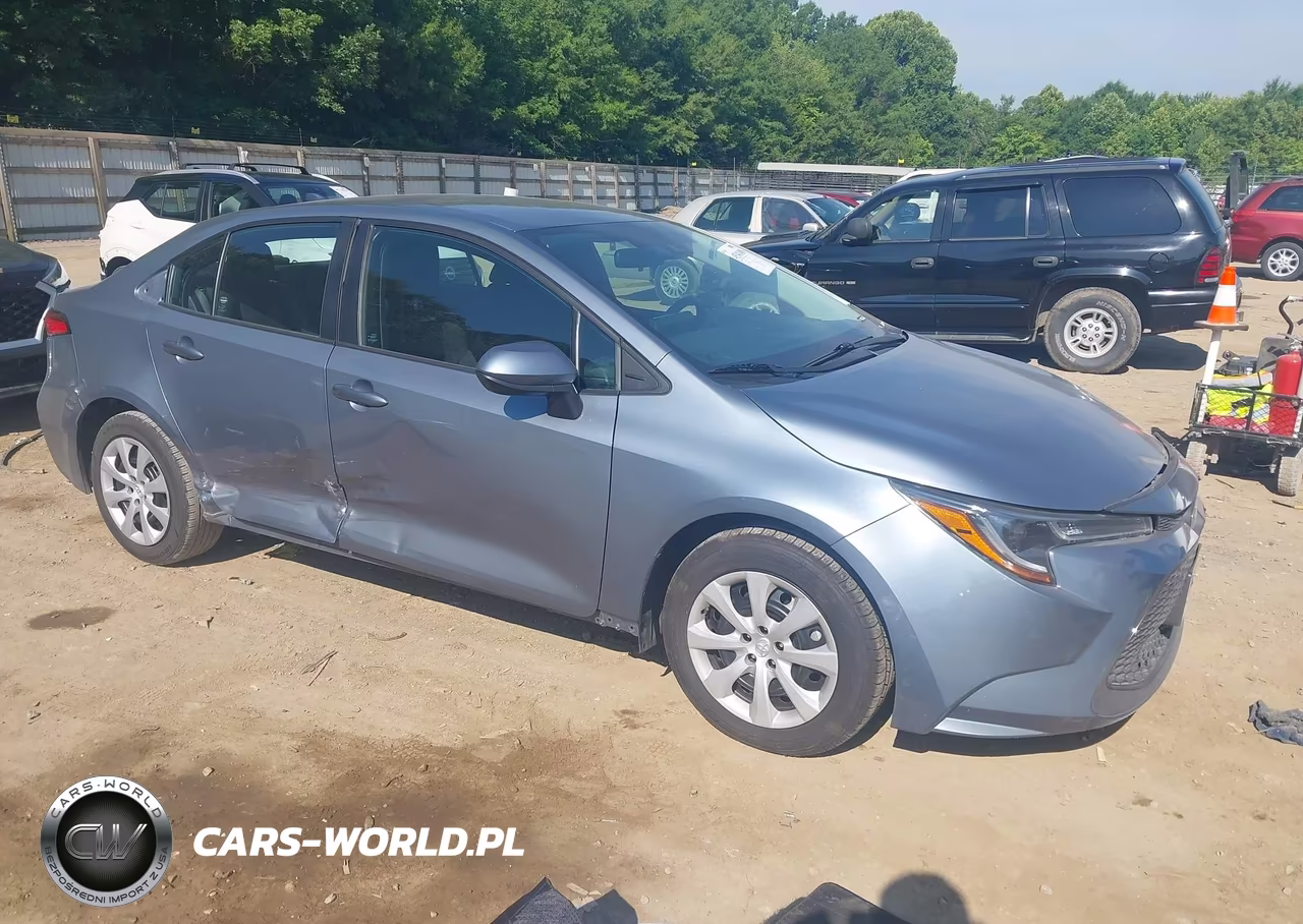 2022 Toyota Corolla Le – zdjęcie 1 z 17