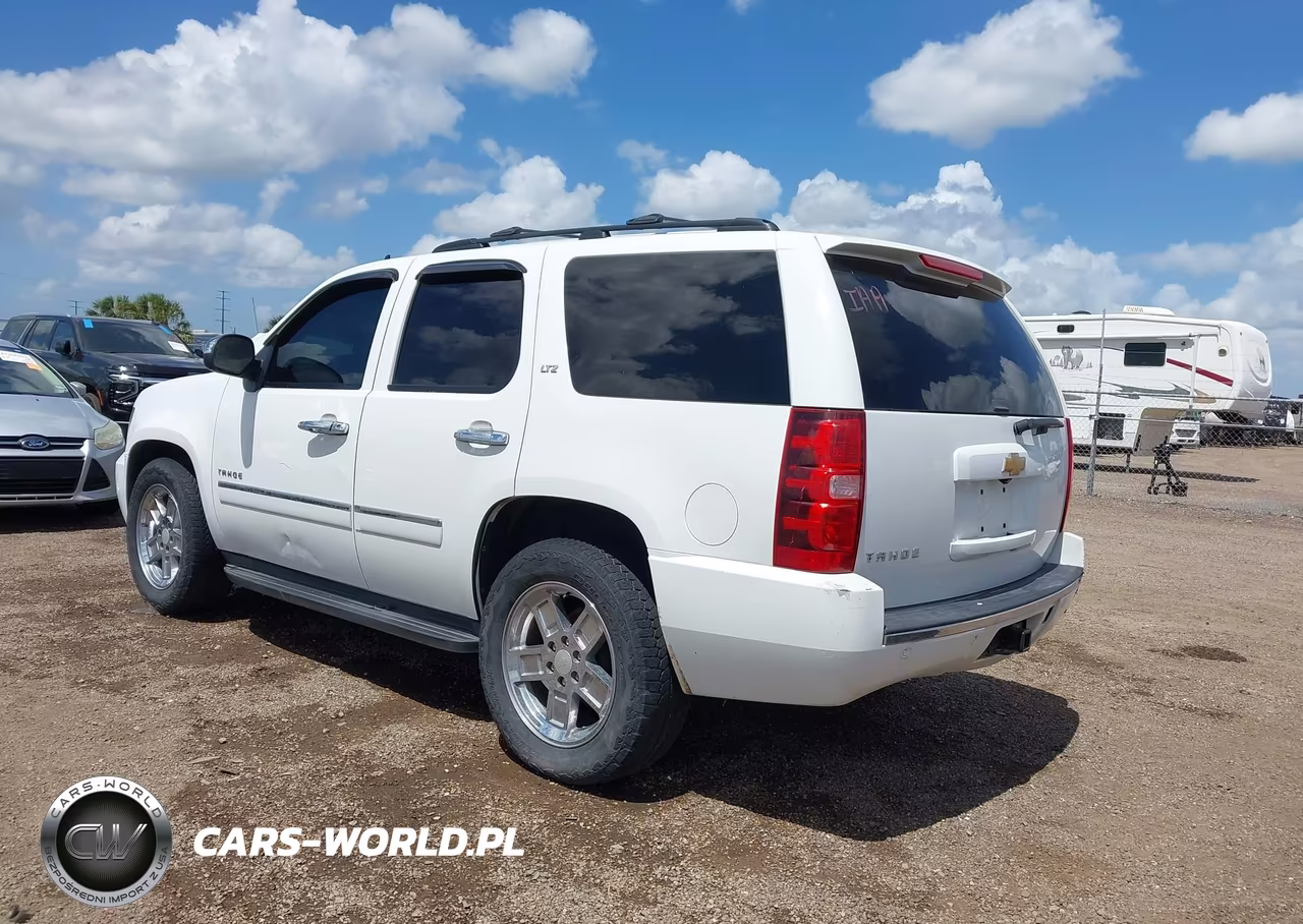 2014 Chevrolet Tahoe Ltz VIN:1GNSCCE00ER175241 - 3