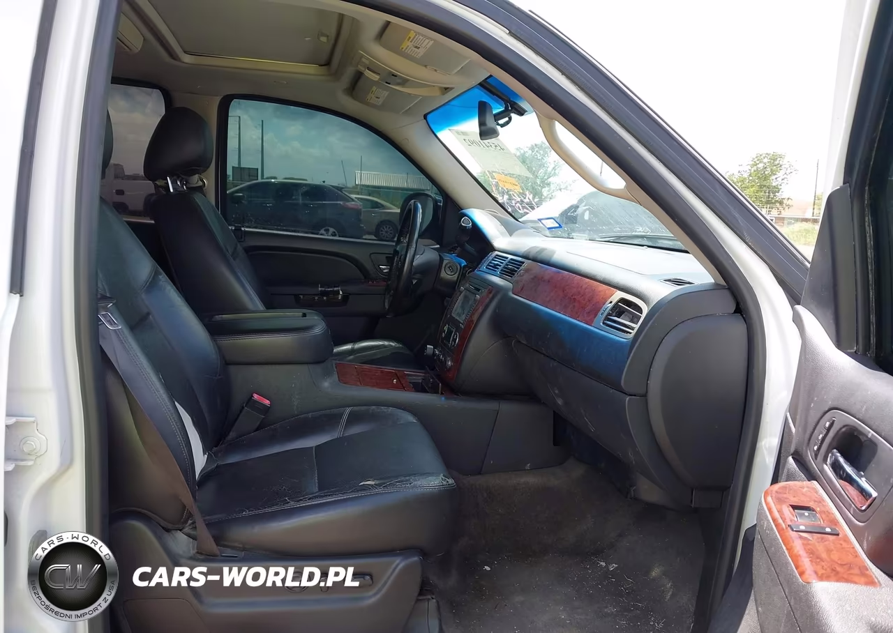 2014 Chevrolet Tahoe Ltz VIN:1GNSCCE00ER175241 - 5