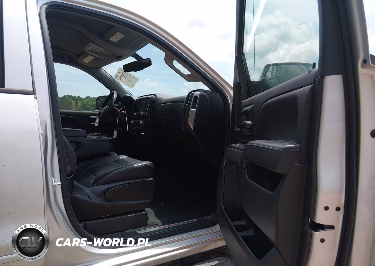 2018 Chevrolet Silverado 1500 2Lt VIN:3GCUKREC2JG570985 - 5
