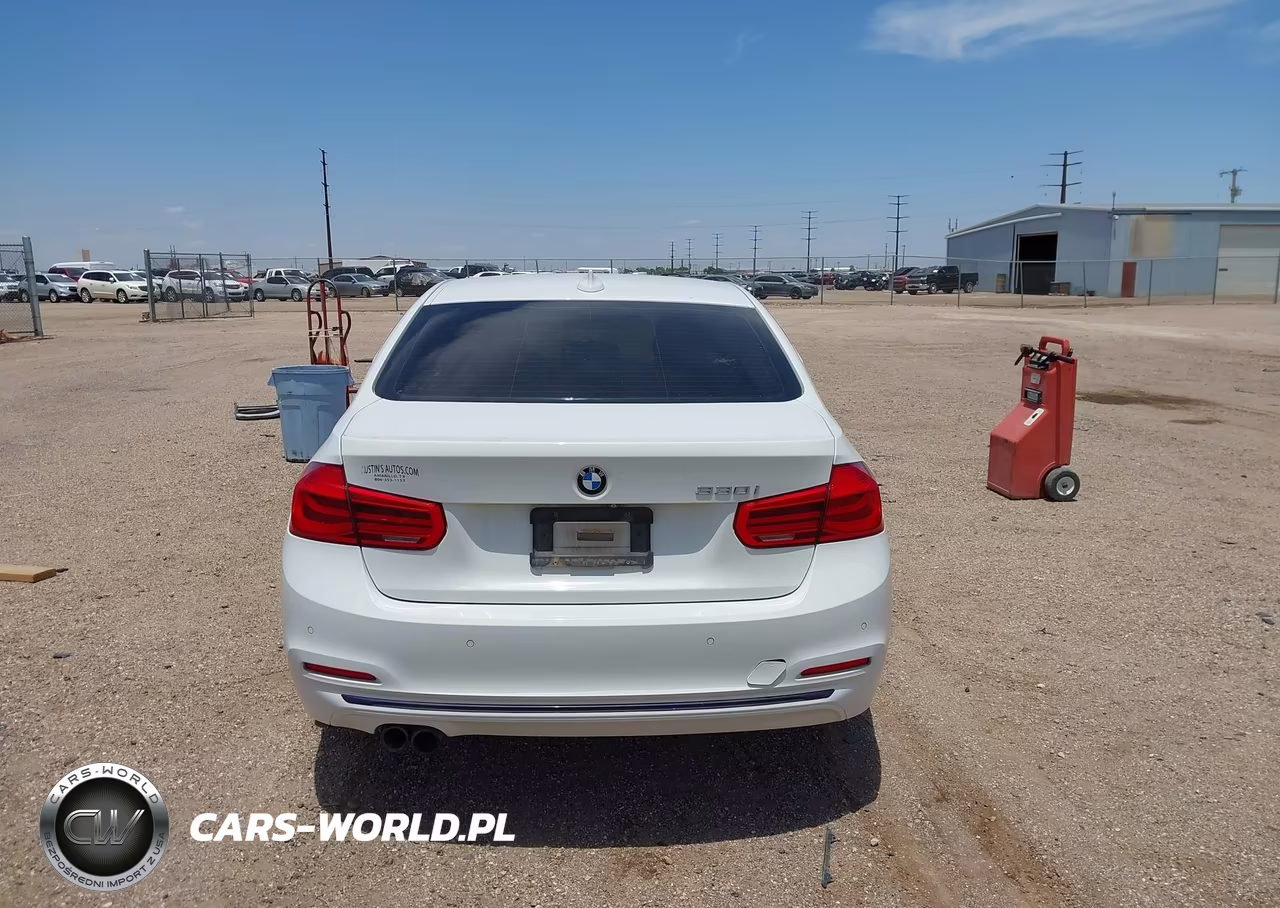 2018 BMW 330I VIN:WBA8B9G57JNU57358 - 16