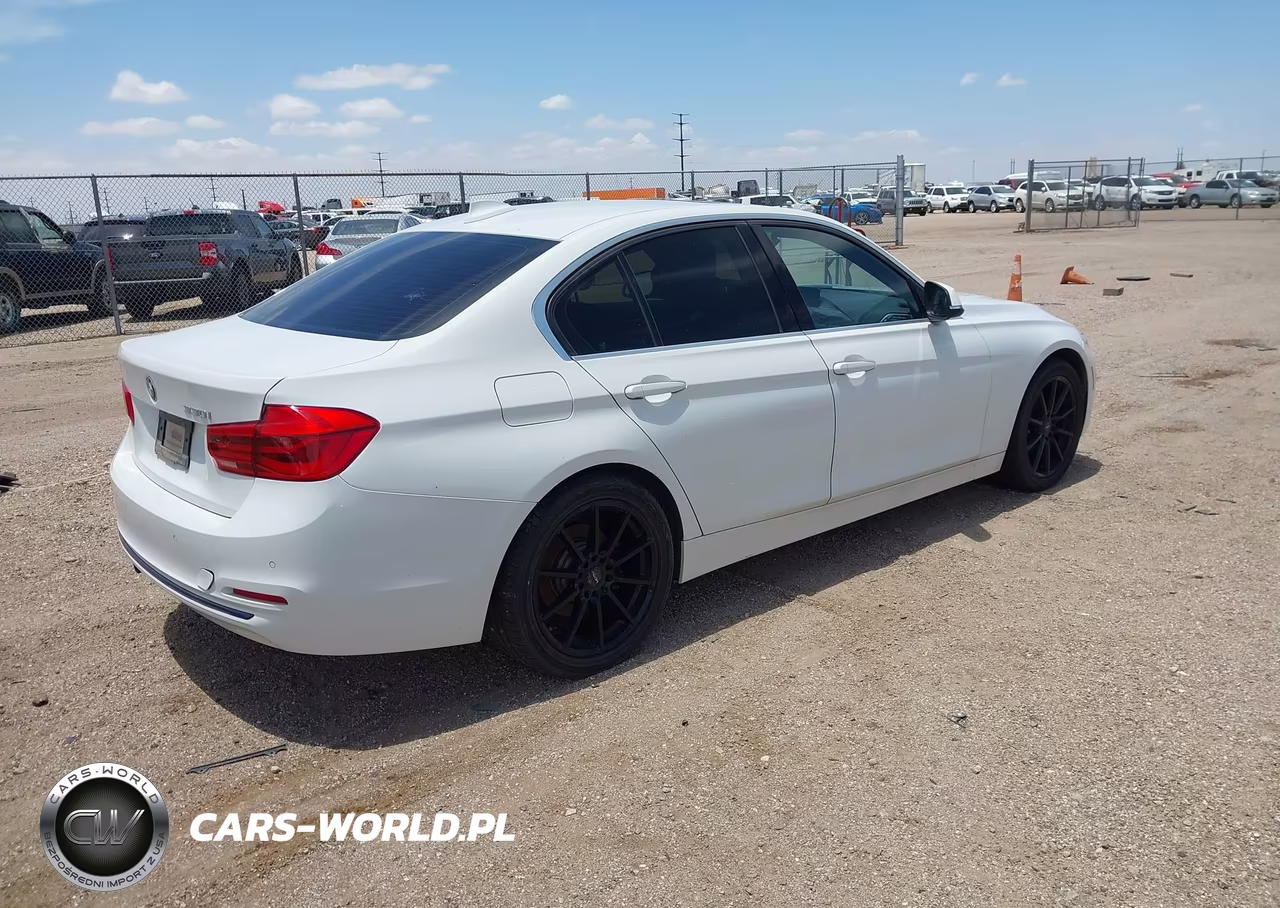 2018 BMW 330I VIN:WBA8B9G57JNU57358 - 4