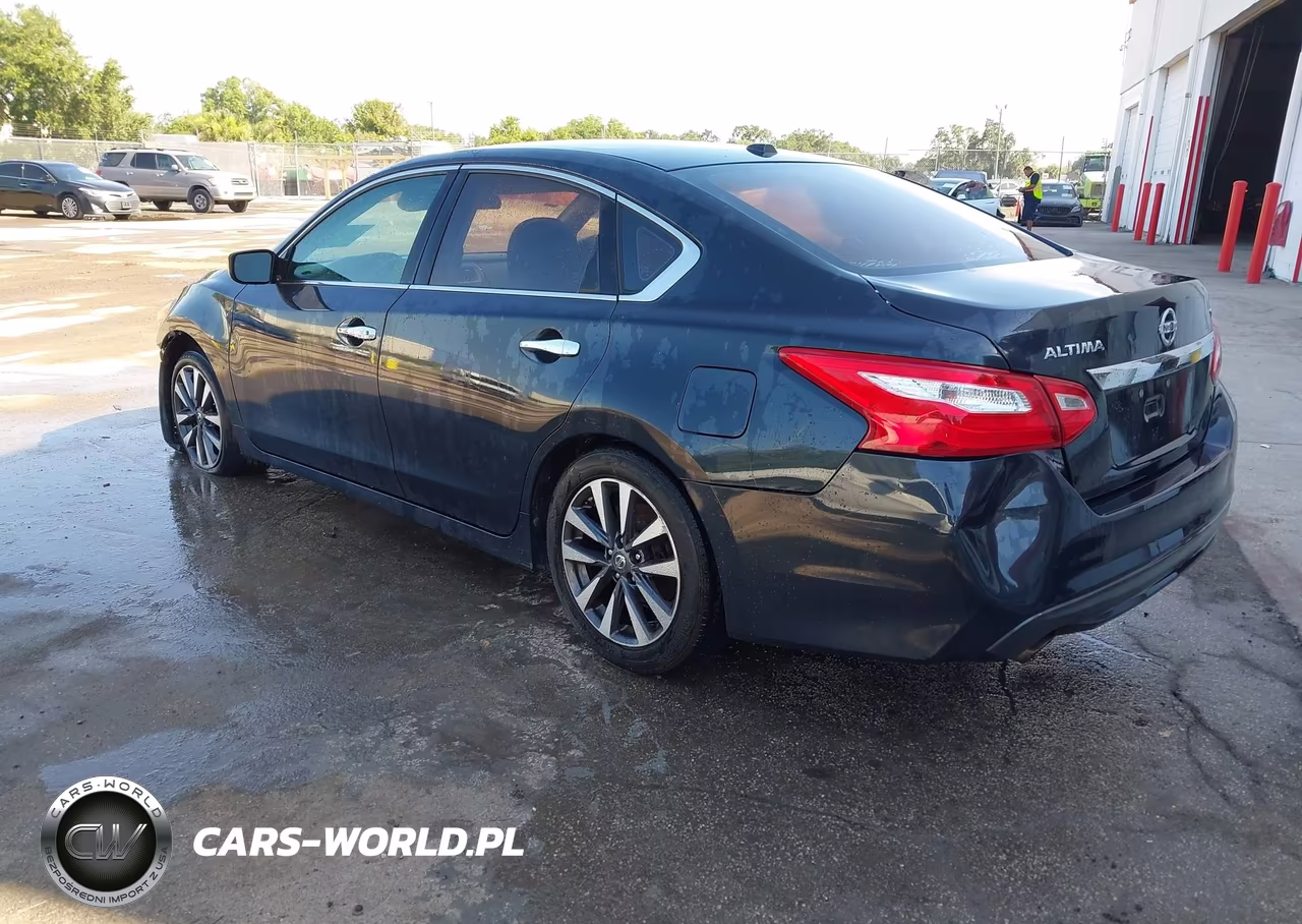 2017 Nissan Altima 2.5 Sv VIN:1N4AL3AP9HC165778 - 3