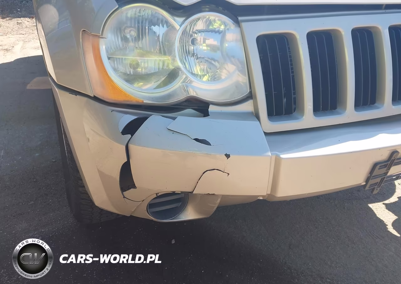 2008 Jeep Grand Cherokee Laredo VIN:1J8GR48KX8C144630 - 12
