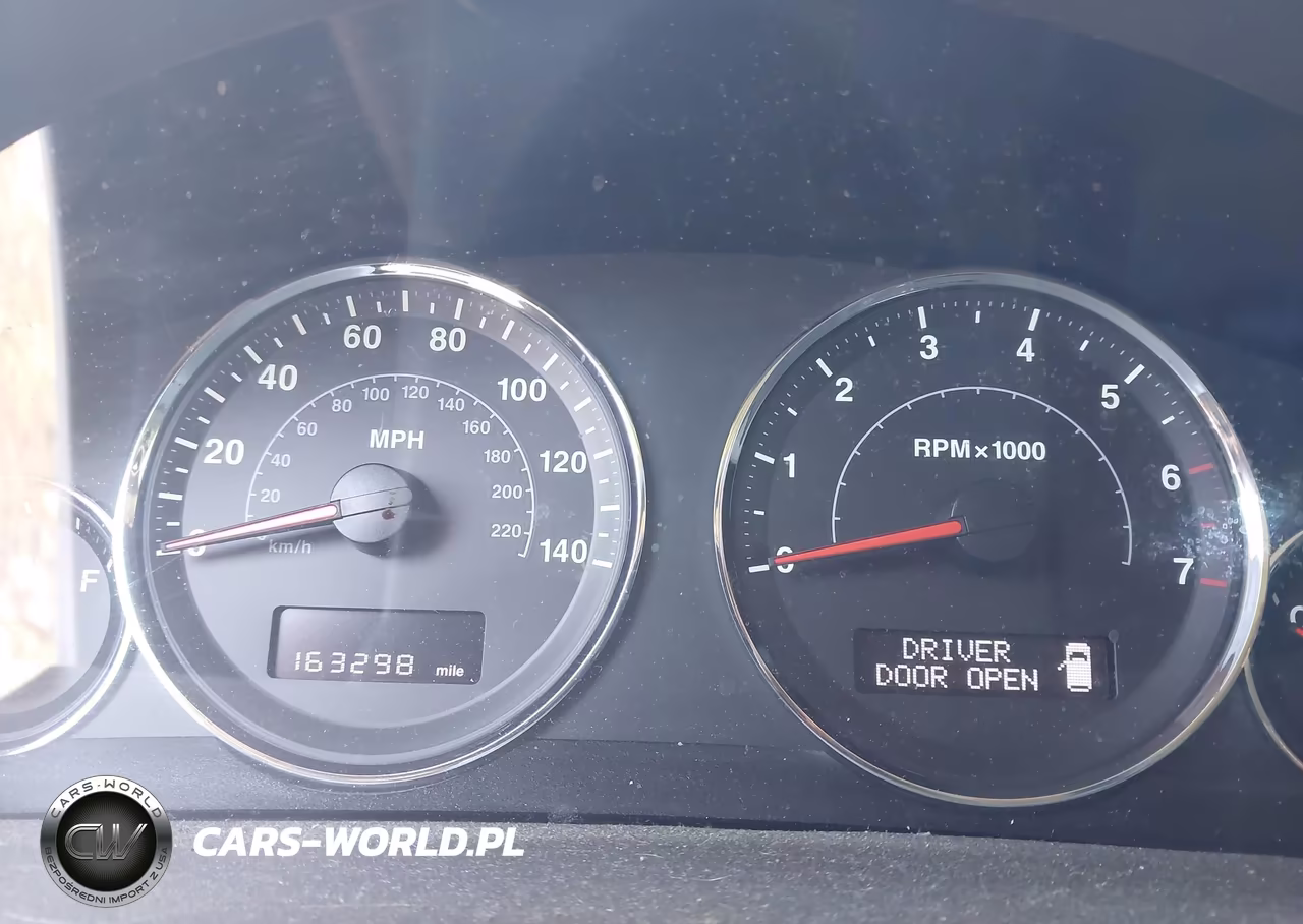 2008 Jeep Grand Cherokee Laredo VIN:1J8GR48KX8C144630 - 7