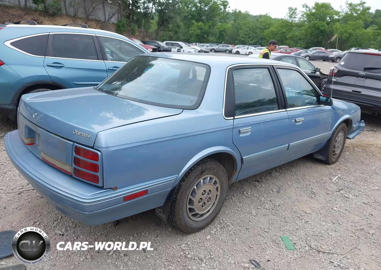 1993 Oldsmobile Cutlass Ciera S VIN:1G3AG54N5P6316990 - 4