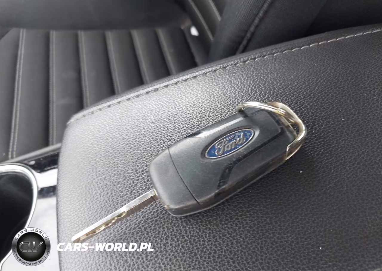 2015 Ford Fusion Se VIN:1FA6P0HD9F5113377 - 11