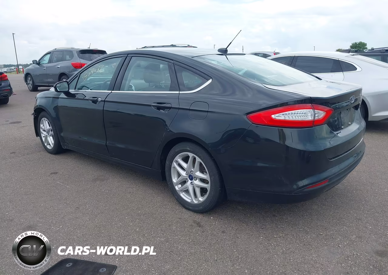 2015 Ford Fusion Se VIN:1FA6P0HD9F5113377 - 3