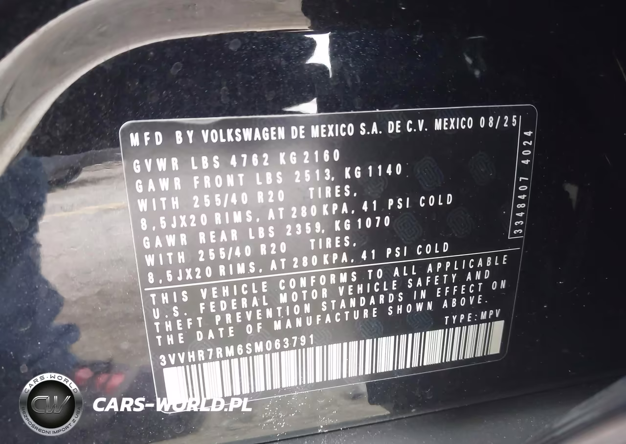 2025 Volkswagen Tiguan 2.0T Se R-Line Black VIN:3VVHR7RM6SM063791 - 9