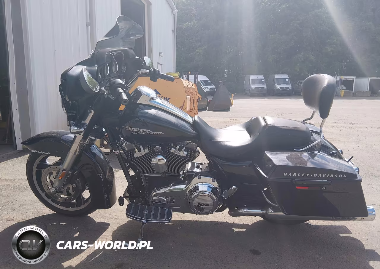 2013 Harley-Davidson Flhx Street Glide VIN:1HD1KBM17DB606739 - 13