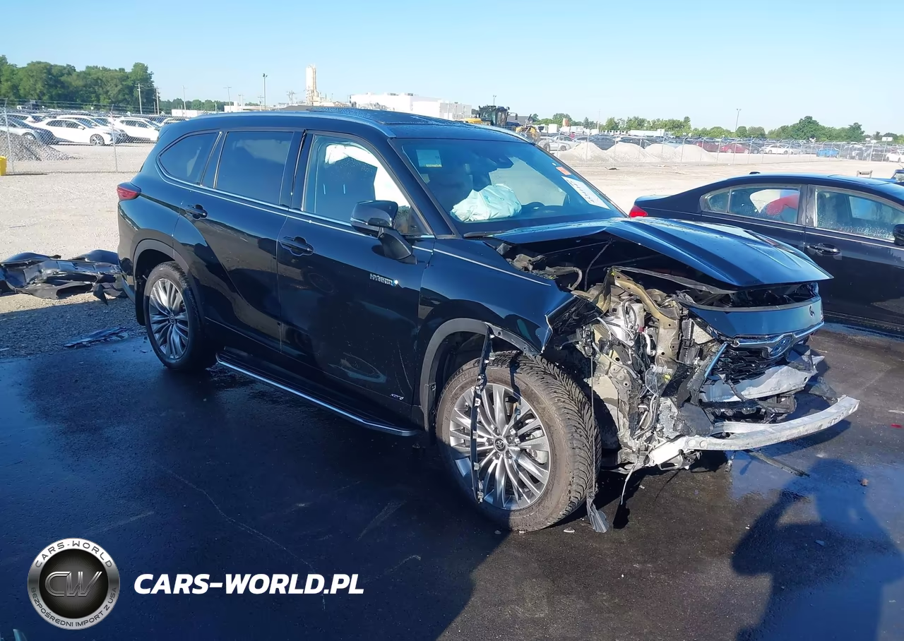 2021 Toyota Highlander Hybrid Platinum