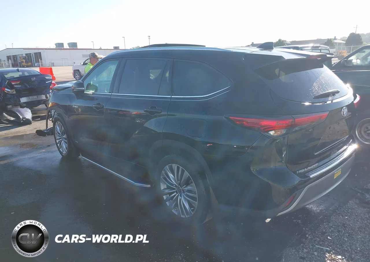2021 Toyota Highlander Hybrid Platinum VIN:5TDEBRCH7MS016267 - 3