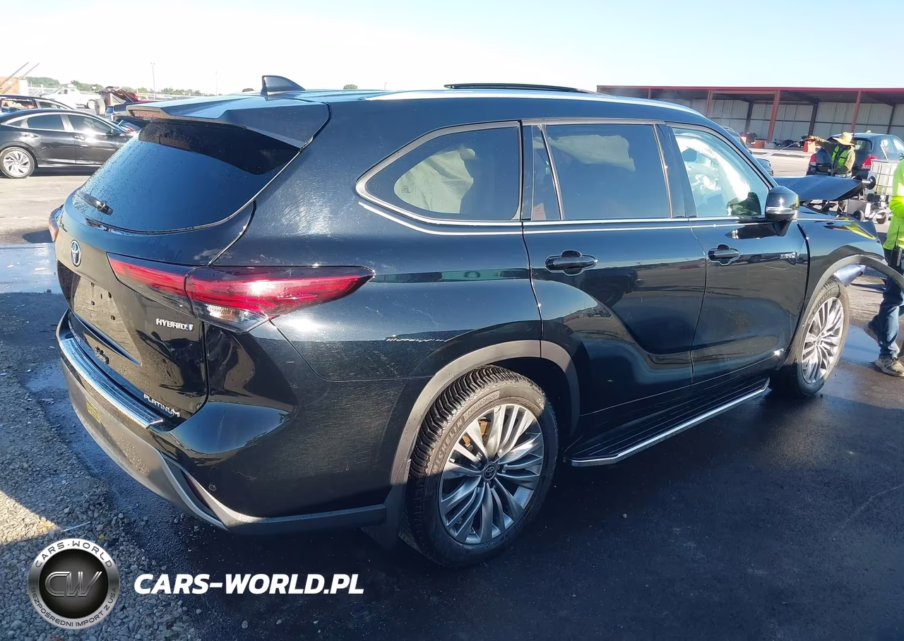 2021 Toyota Highlander Hybrid Platinum VIN:5TDEBRCH7MS016267 - 4