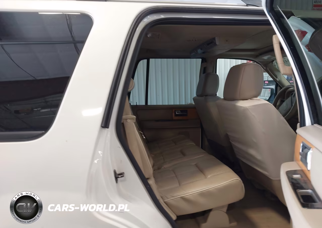 2007 Lincoln Navigator Ultimate VIN:5LMFU28587LJ07468 - 8