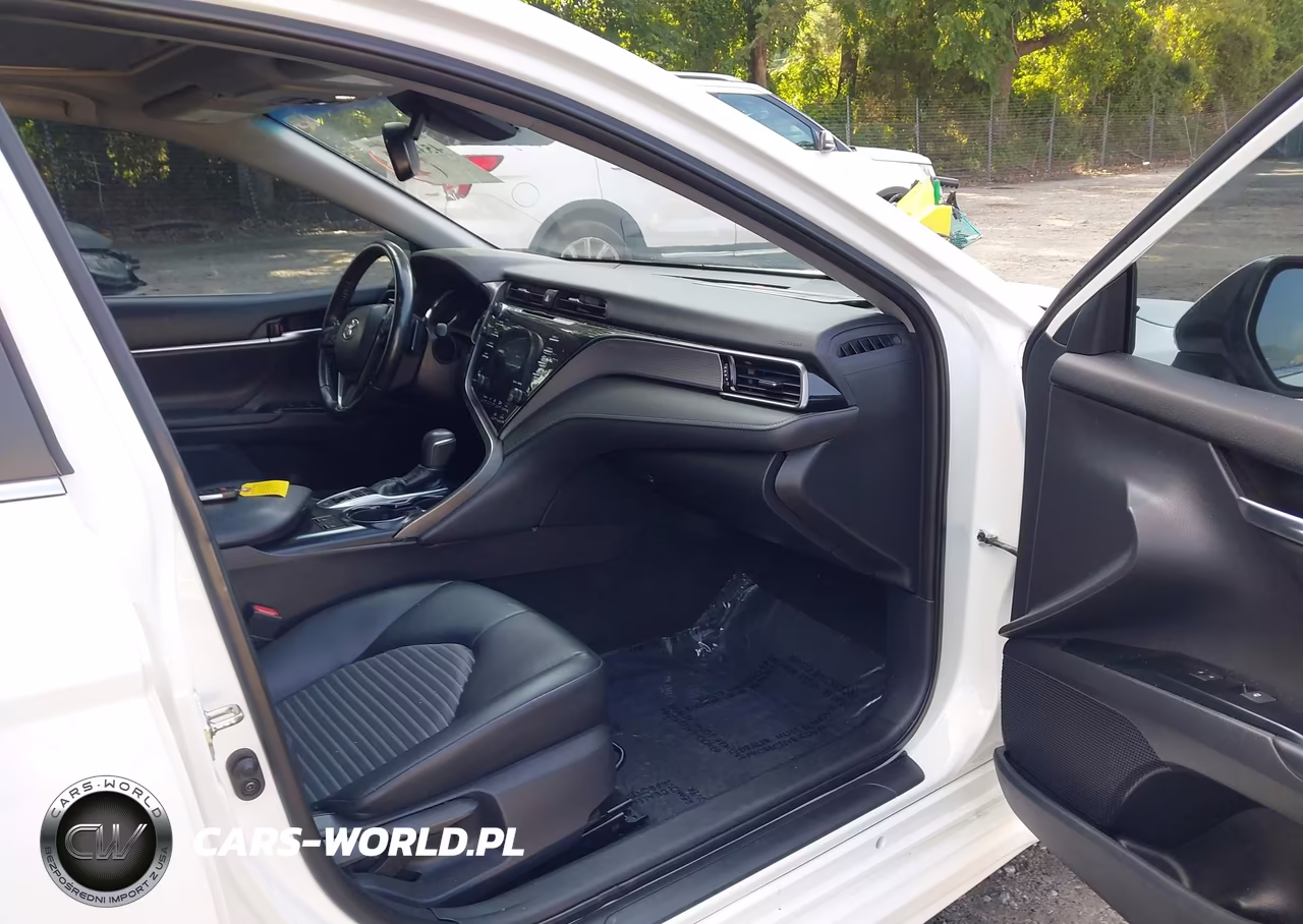 2019 Toyota Camry Hybrid Se VIN:4T1B21HK2KU516897 - 5