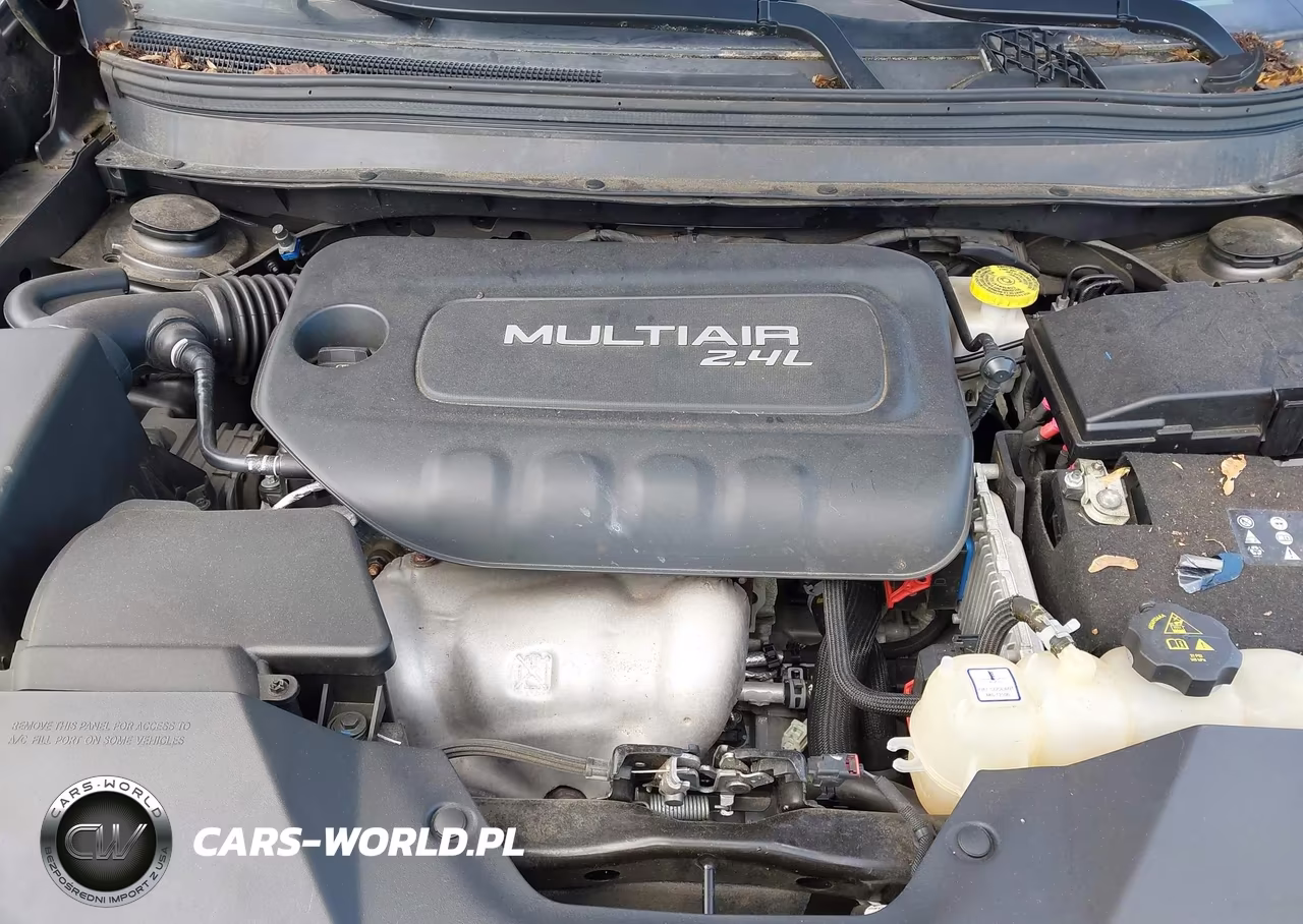 2019 Jeep Cherokee Latitude Plus 4X4 VIN:1C4PJMLB9KD228610 - 10