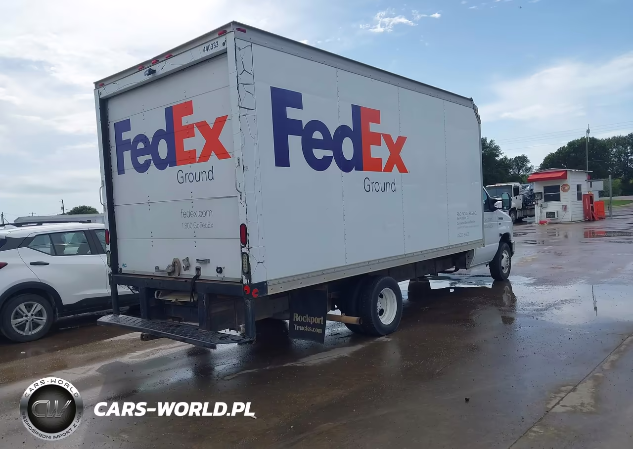 2014 Ford E-350 Cutaway VIN:1FDWE3FL4EDA72670 - 4