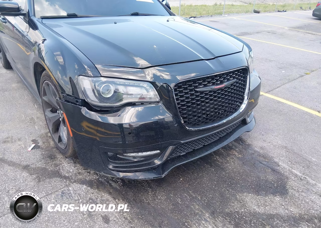 2021 Chrysler 300 300S VIN:2C3CCABT3MH562899 - 17
