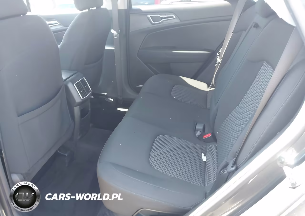 2023 Kia Sportage Hybrid Lx VIN:KNDPU3AG7P7059211 - 8