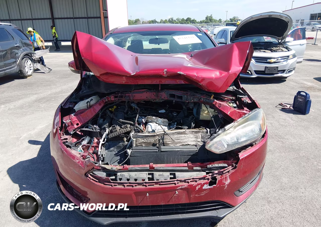 2016 Ford Focus Se VIN:1FADP3FE2GL288510 - 12