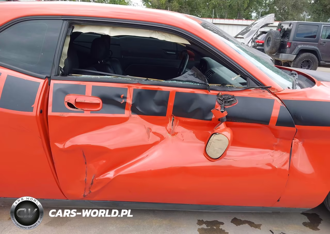 2008 Dodge Challenger Srt8 VIN:2B3LJ74W08H290329 - 6