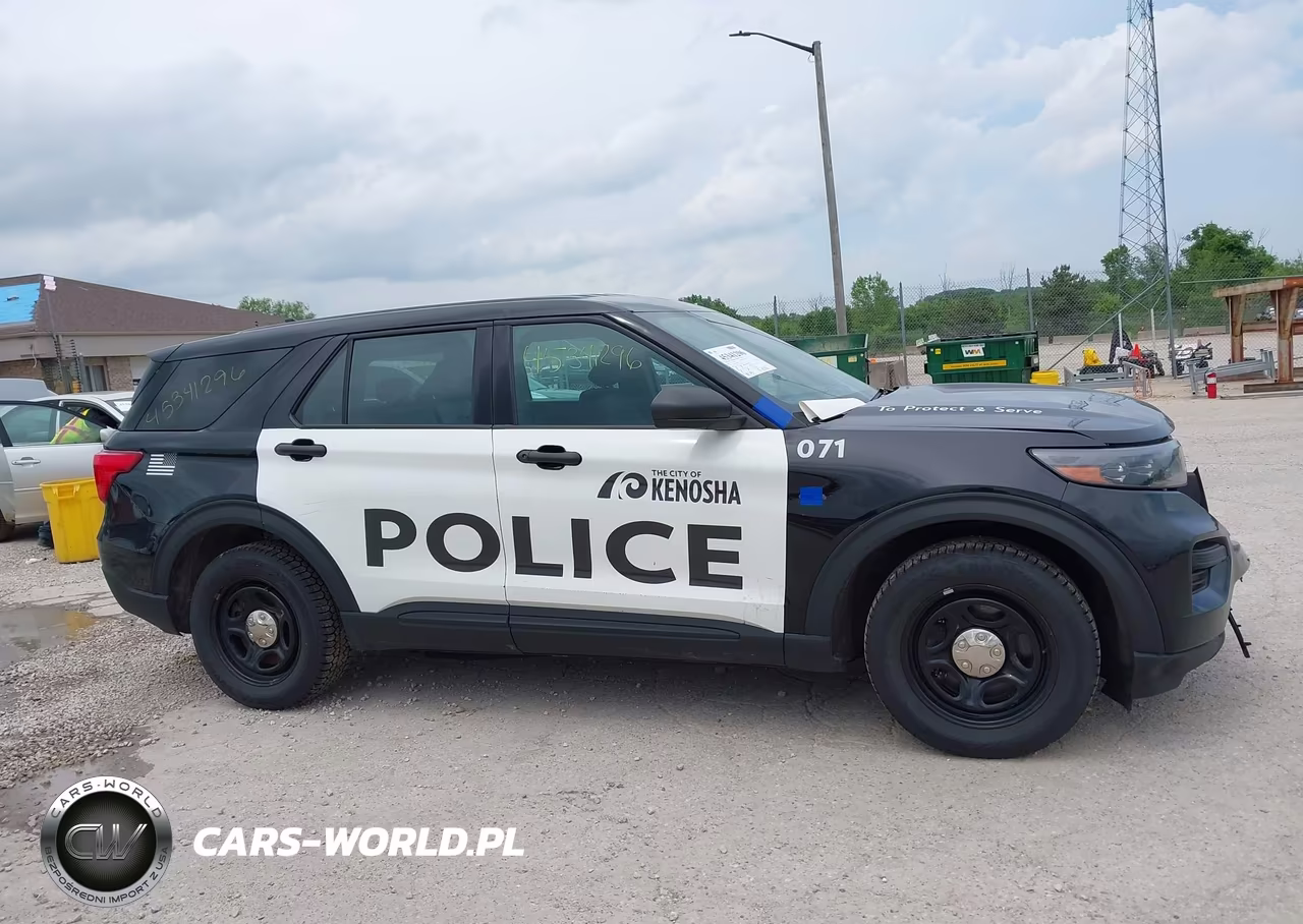 2021 Ford Police Interceptor Utility VIN:1FM5K8AB9MGA87324 - 13