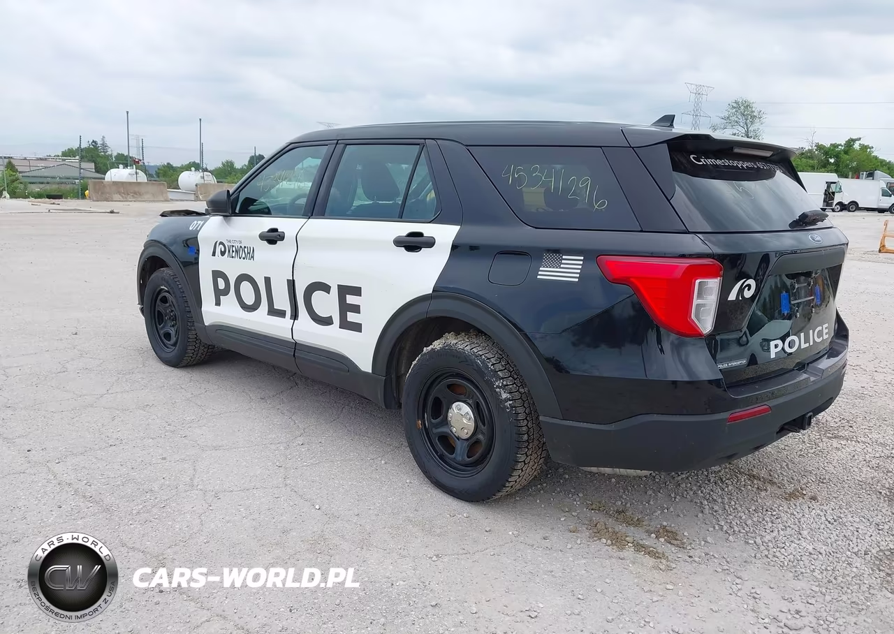 2021 Ford Police Interceptor Utility VIN:1FM5K8AB9MGA87324 - 3