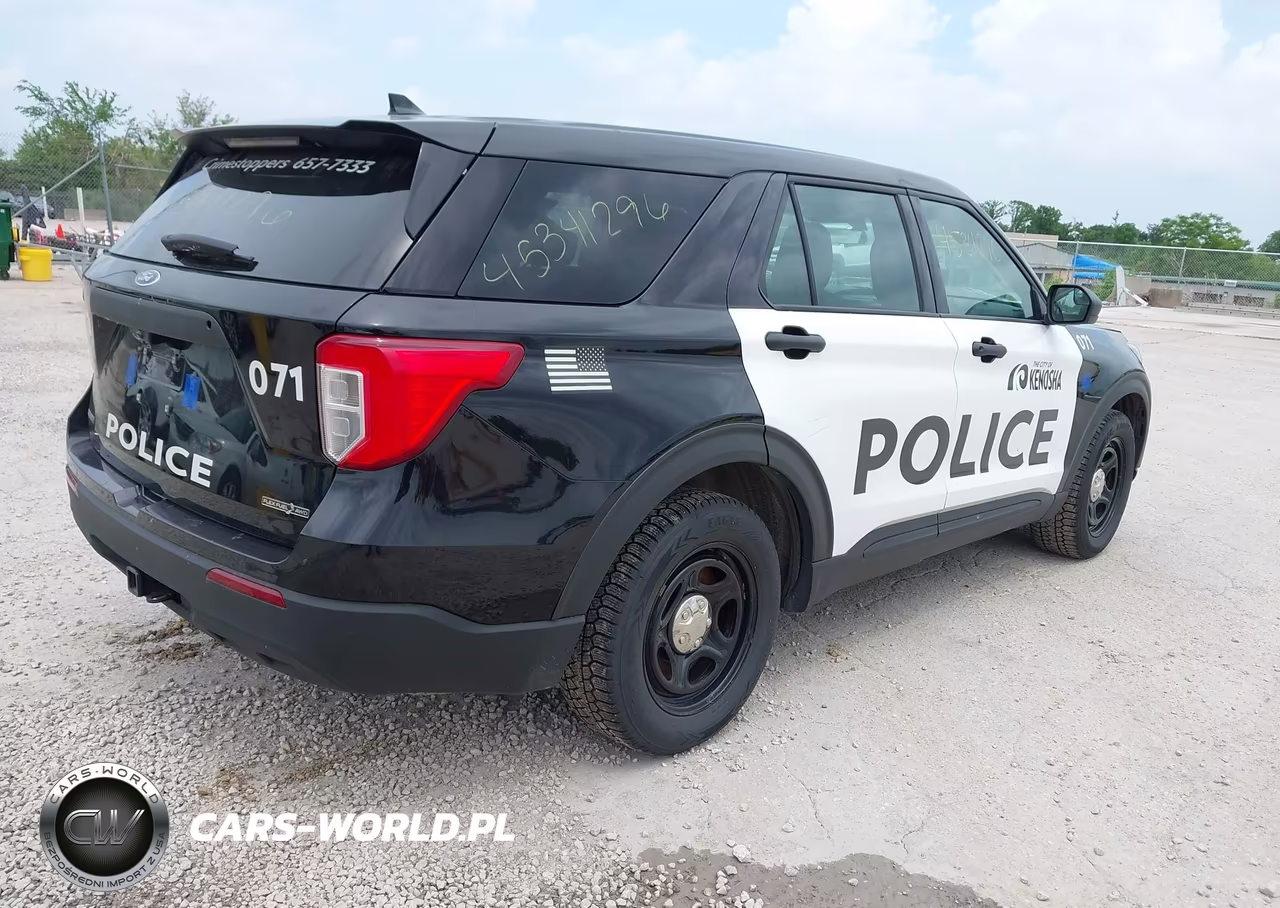 2021 Ford Police Interceptor Utility VIN:1FM5K8AB9MGA87324 - 4