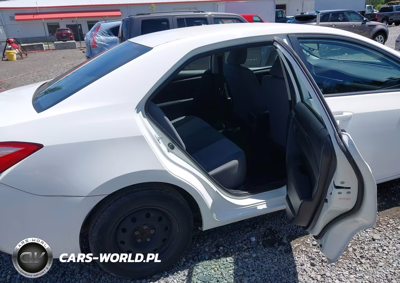 2017 Toyota Corolla L VIN:2T1BURHE2HC789612 - 8