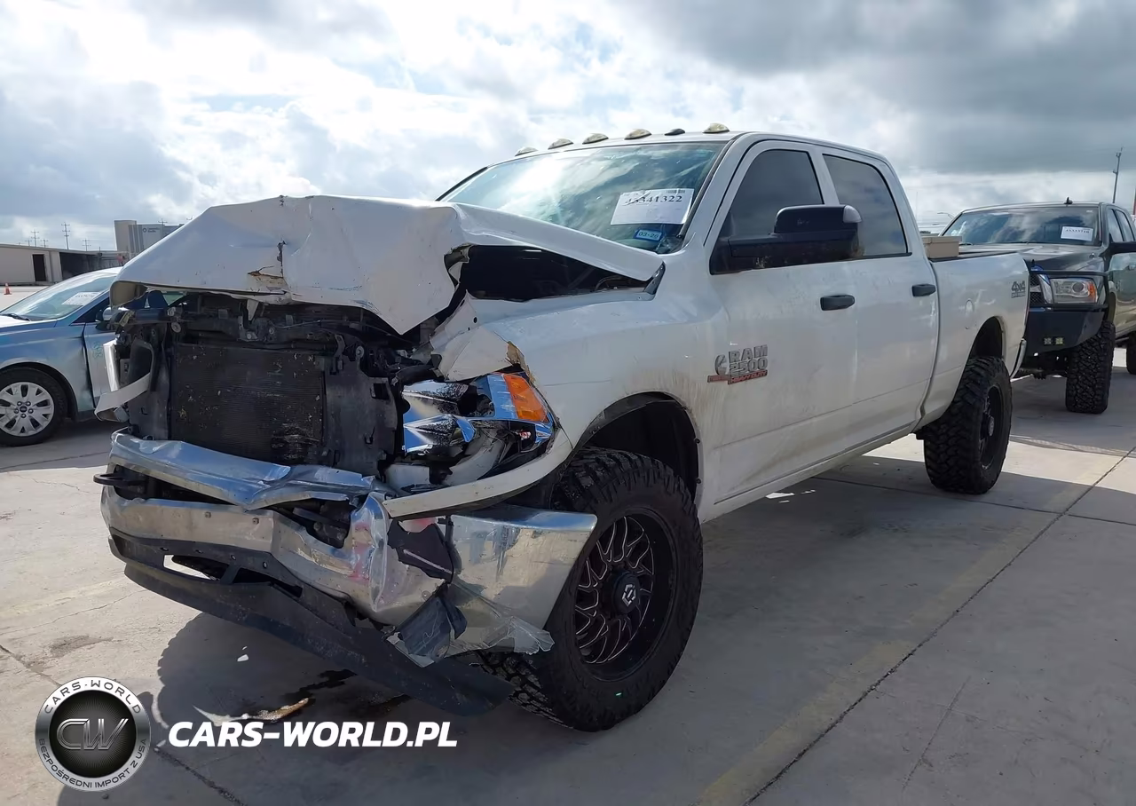 2017 Ram 2500 Tradesman 4X4 6'4 Box VIN:3C6UR5CL5HG647955 - 2