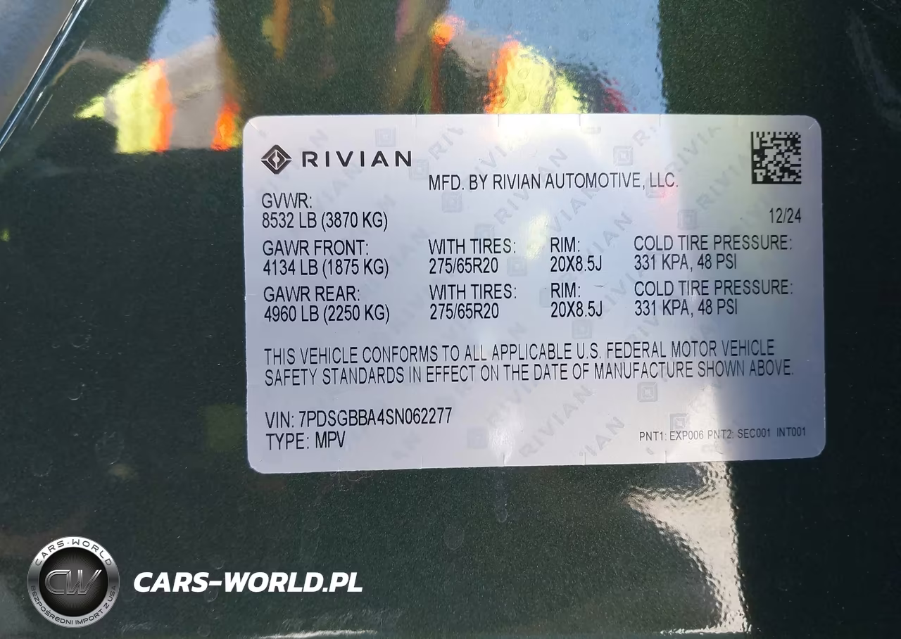 2025 Rivian R1S Adventure Dual Motor Large Pack-Adventure Dual Motor Max Pack VIN:7PDSGBBA4SN062277 - 9