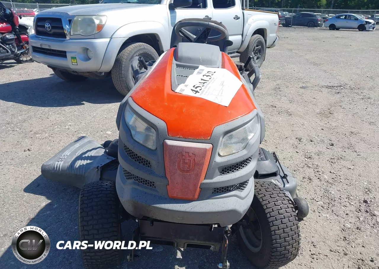 2012 Husquvarna Yth18542 Lawn Mower VIN:060811A002247 - 12