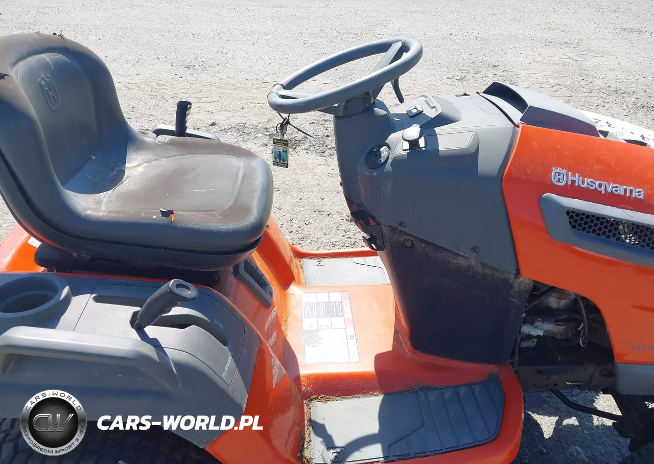 2012 Husquvarna Yth18542 Lawn Mower VIN:060811A002247 - 5