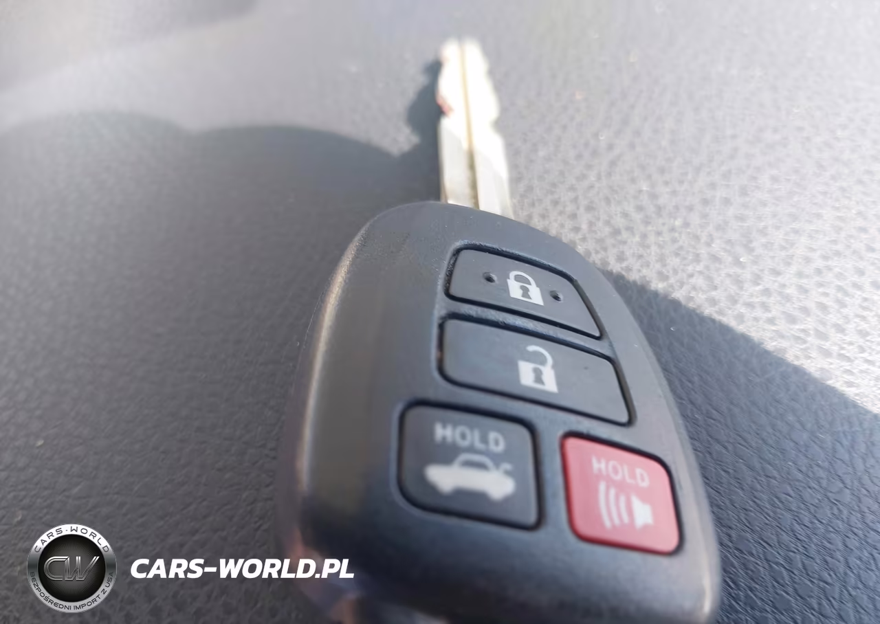2016 Toyota Corolla Le Plus VIN:2T1BURHE9GC656067 - 11