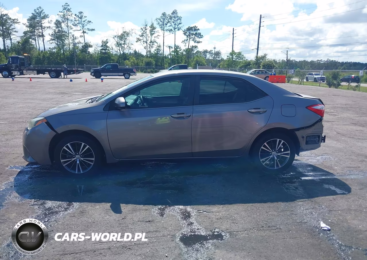 2016 Toyota Corolla Le Plus VIN:2T1BURHE9GC656067 - 14
