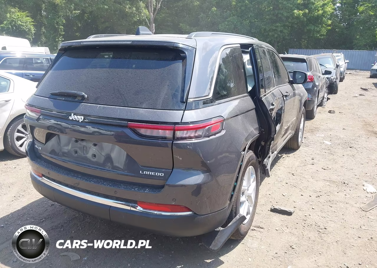 2025 Jeep Grand Cherokee Laredo X 4X4 VIN:1C4RJHAG7SC351245 - 4