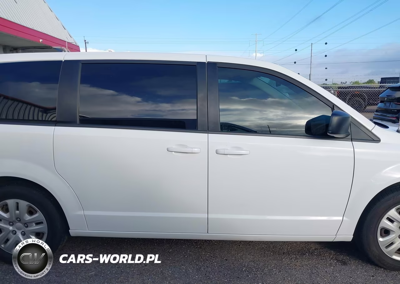 2018 Dodge Grand Caravan Se VIN:2C4RDGBG6JR318663 - 13