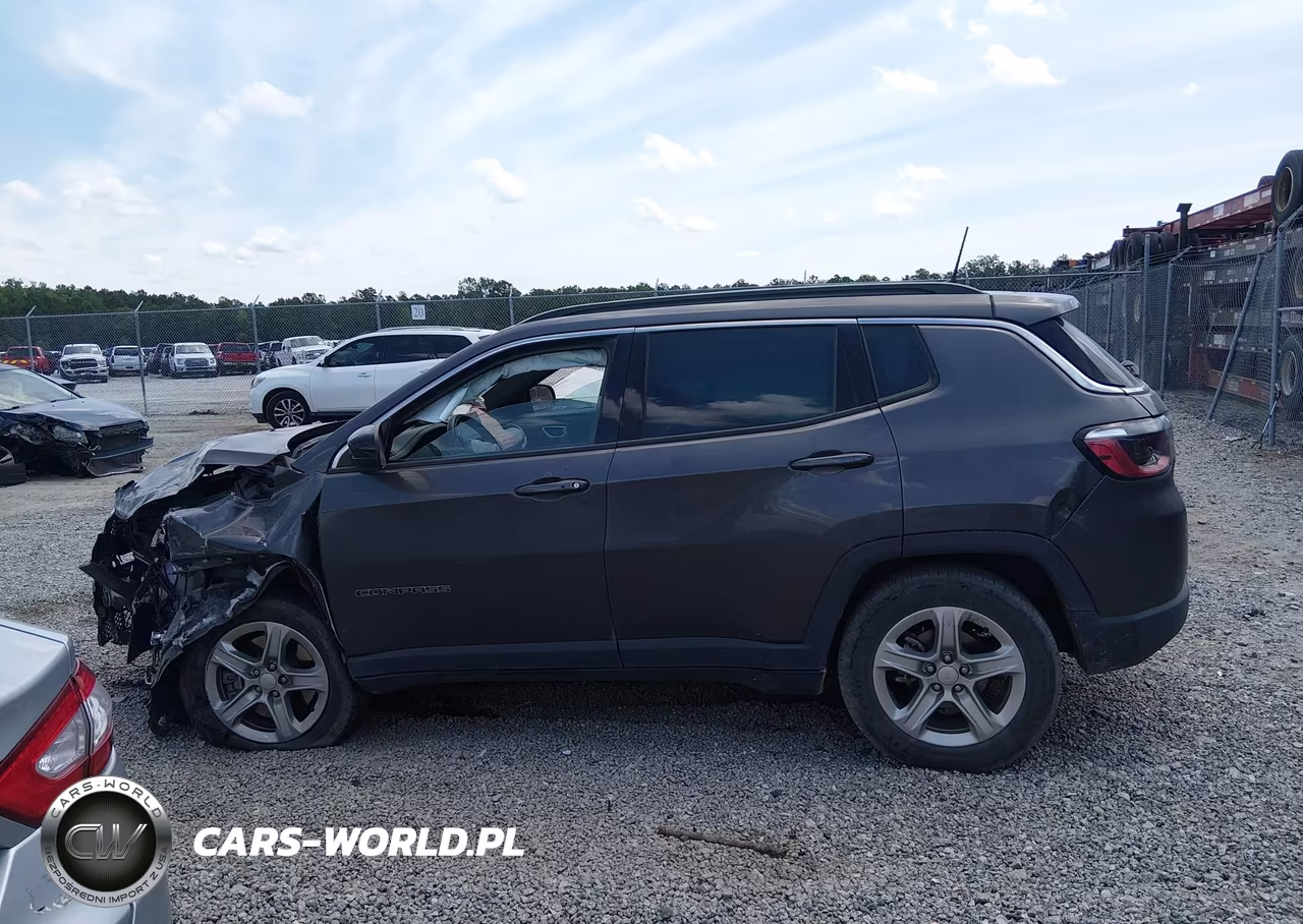 2023 Jeep Compass Latitude 4X4 VIN:3C4NJDBN7PT548951 - 15