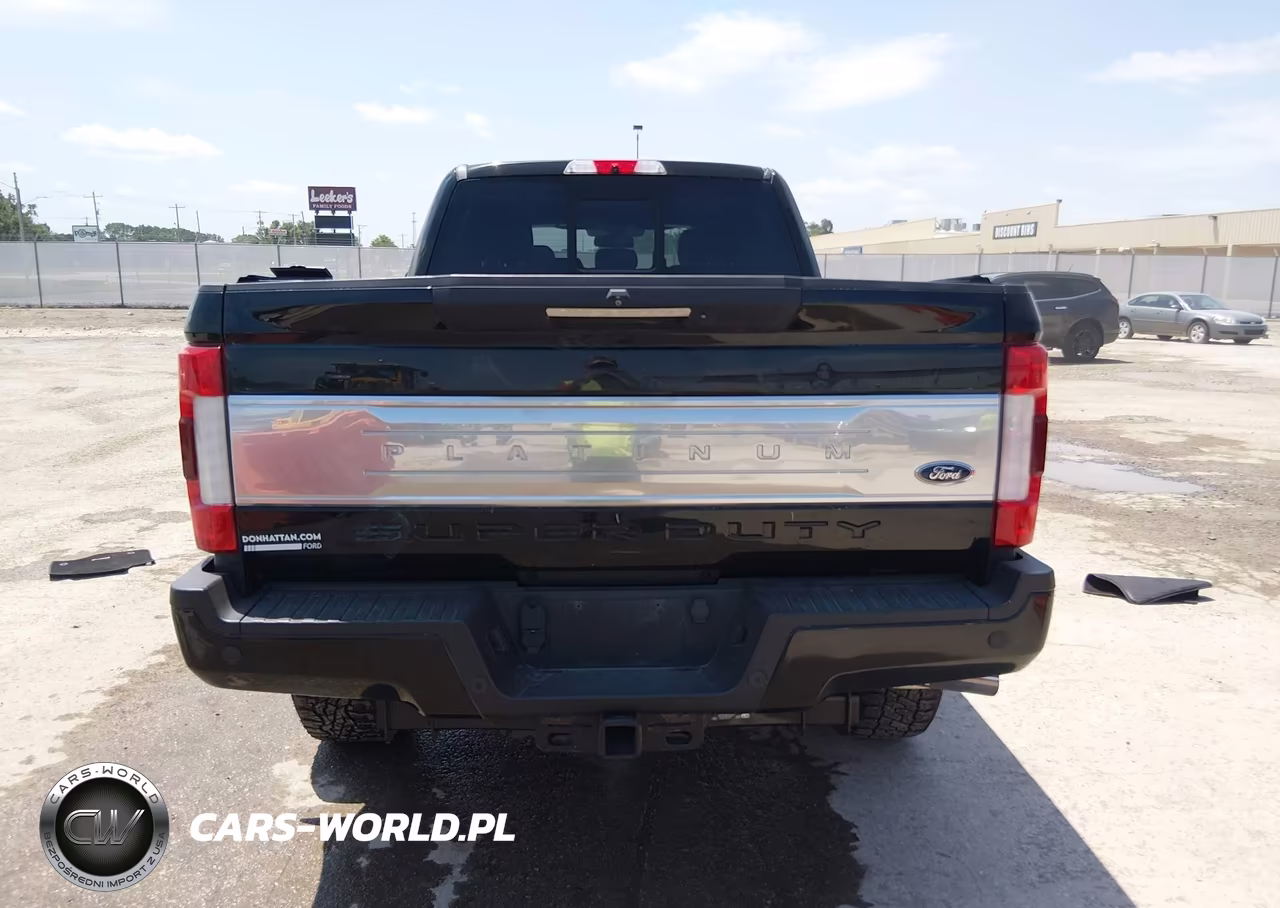 2018 Ford F-250 Platinum VIN:1FT7W2BT6JEB50926 - 16