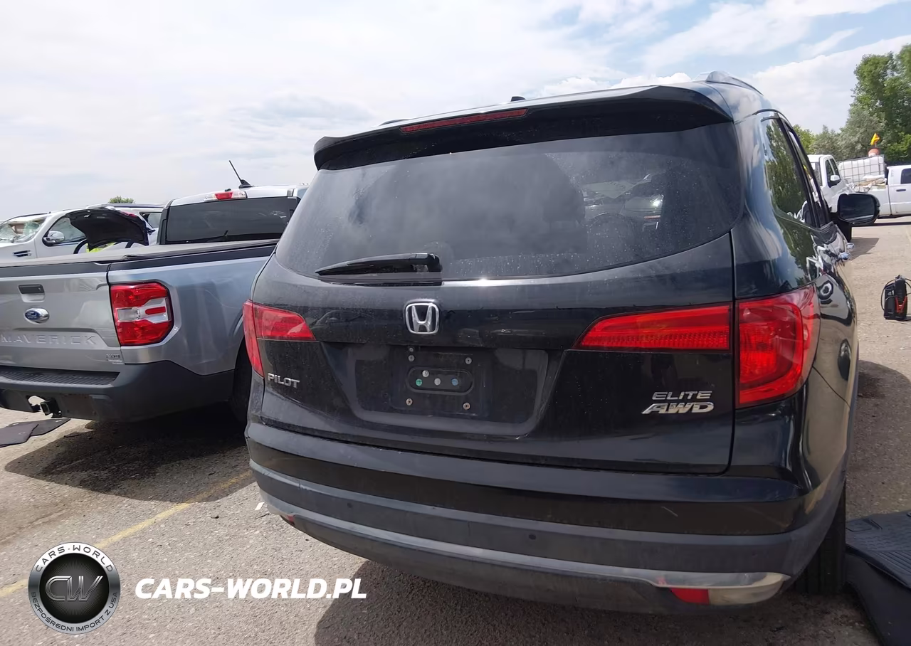 2016 Honda Pilot Elite VIN:5FNYF6H08GB060497 - 16