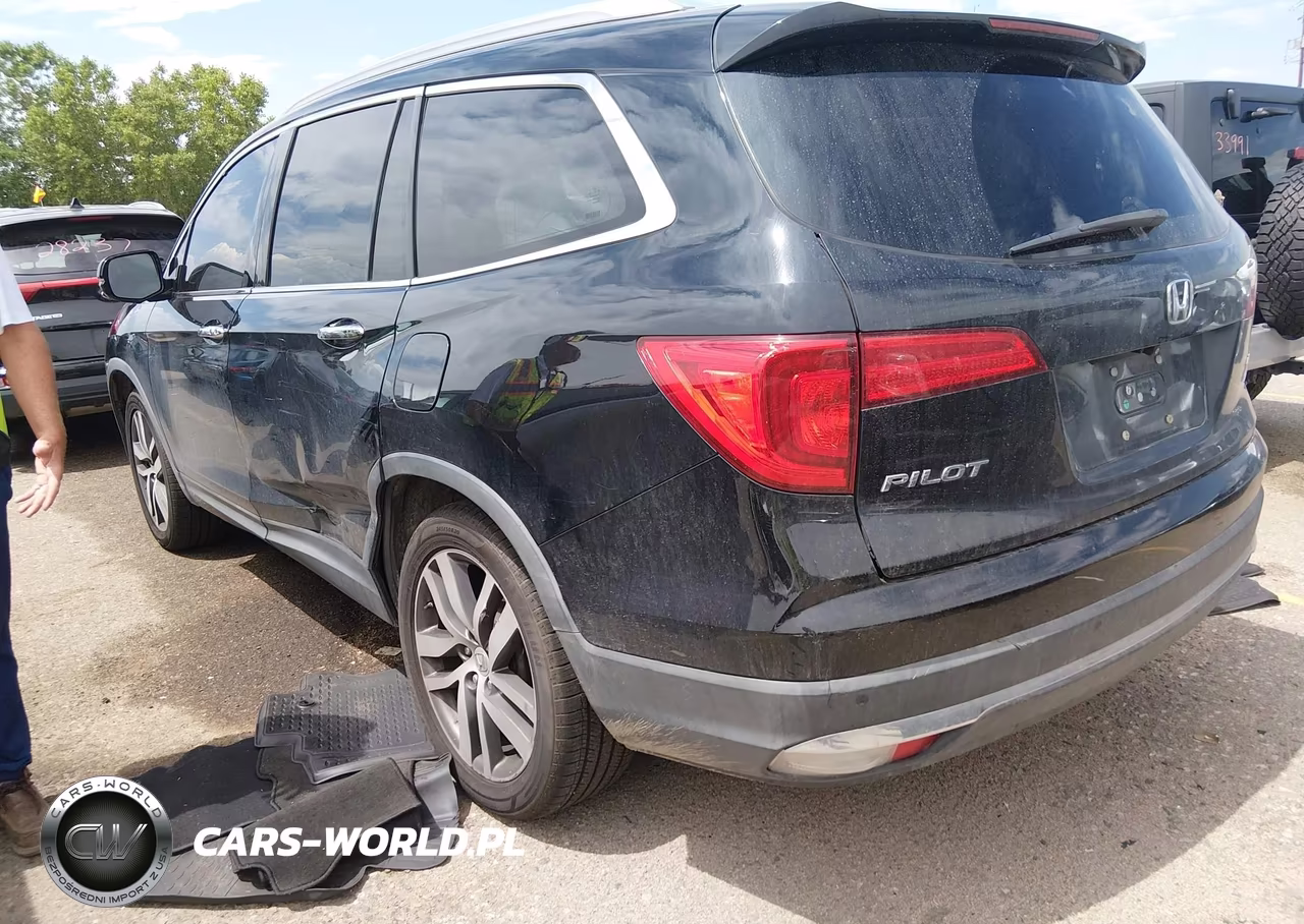 2016 Honda Pilot Elite VIN:5FNYF6H08GB060497 - 3